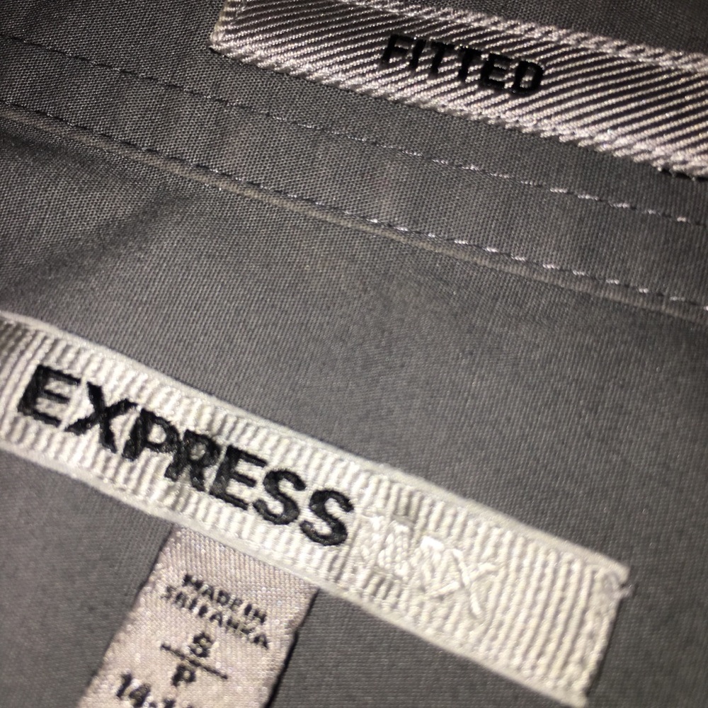 Men’s Express Fitted Dress shirt